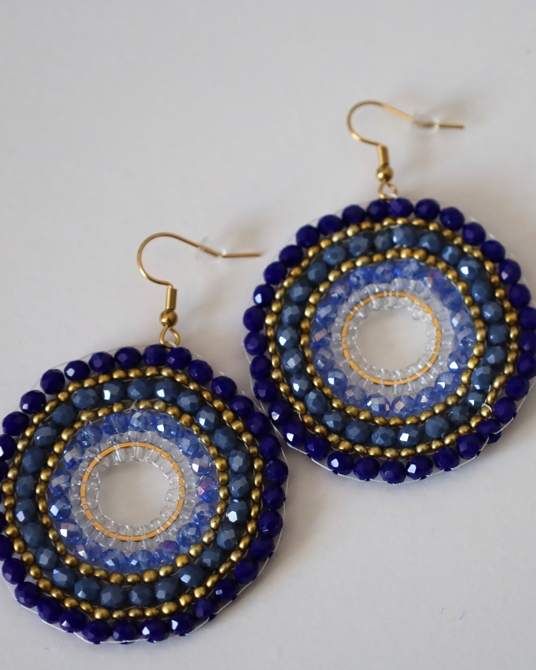 Boho-Ohrringe Dunkelblau-Gold