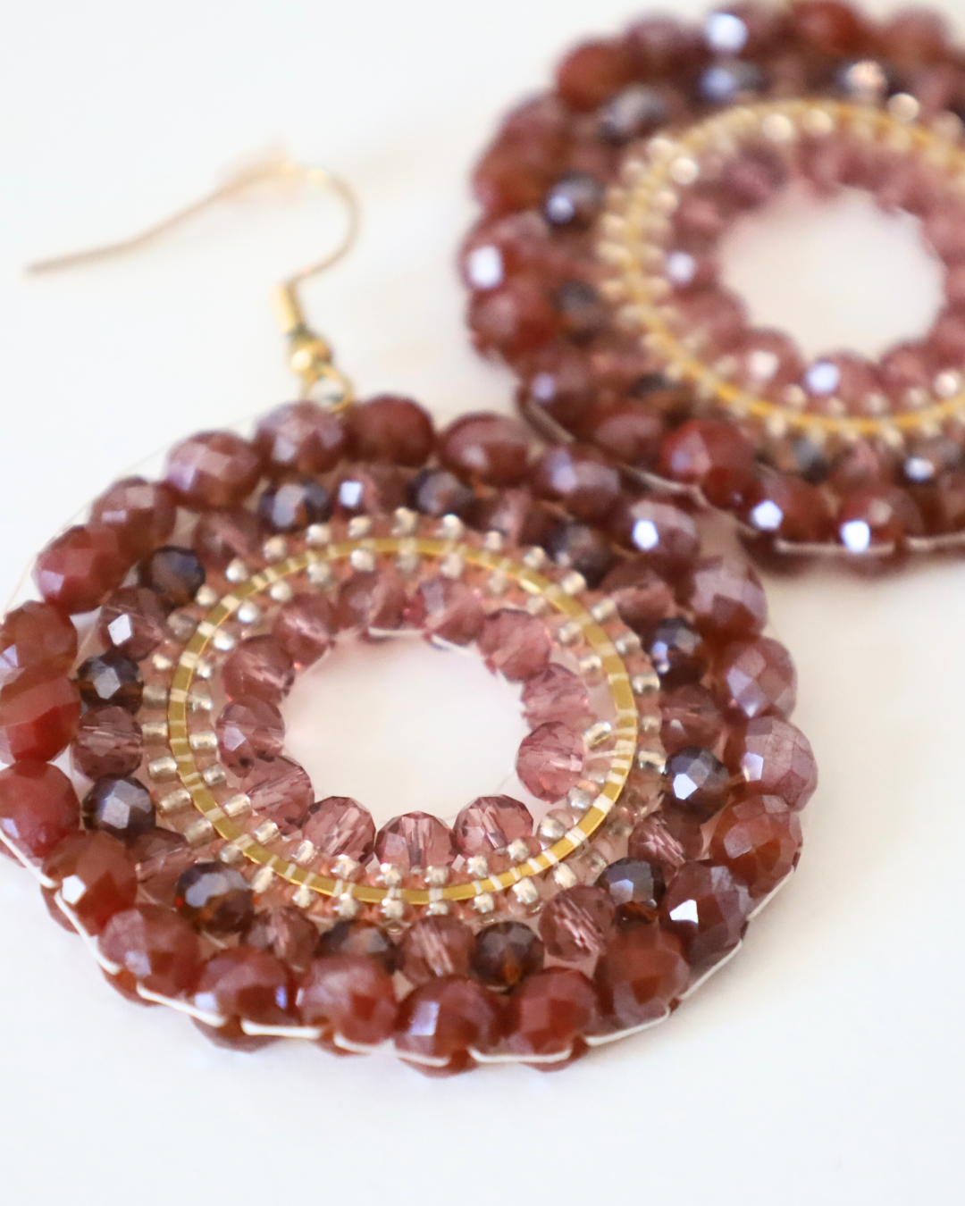 Boho-Ohrringe Bordeaux